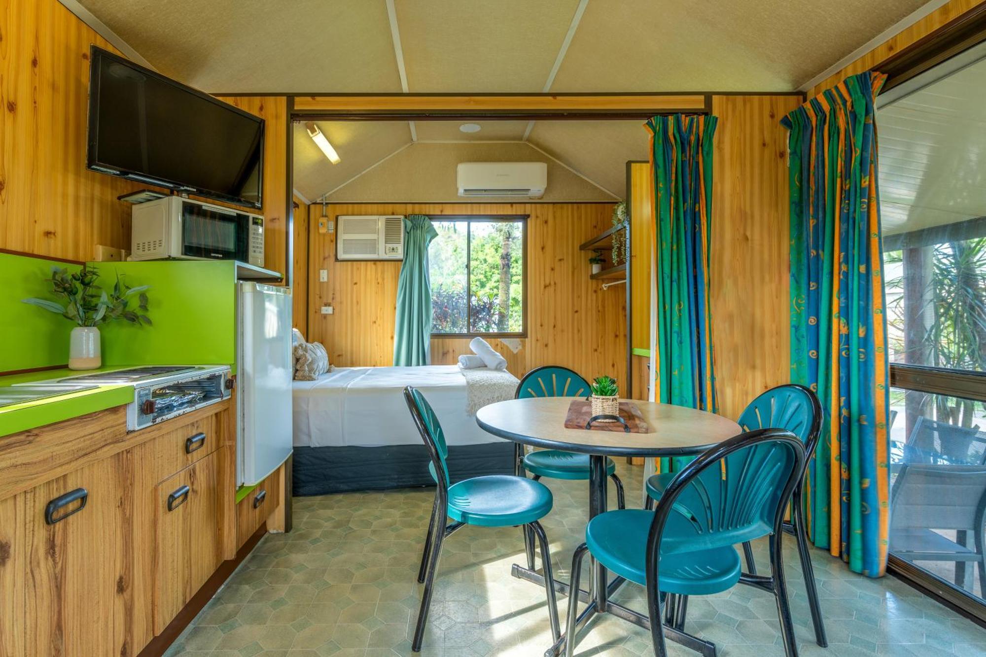 Big4 Tasman Holiday Parks - South Mission Beach 外观 照片